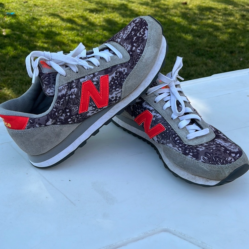 New Balance 501 athleta exclusive size 9
